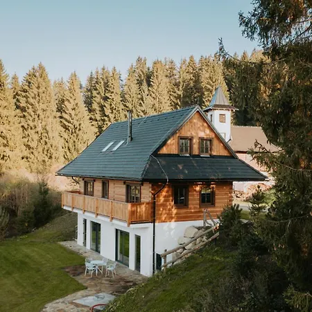 Drevenica Pod Zvonicou *